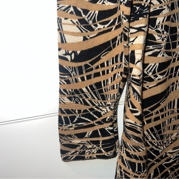 Chico’s Button Accented Boat Neck Tunic Sweater Sz 2 (L/12) Abstract Ribbed Trim - Picture 7 of 11